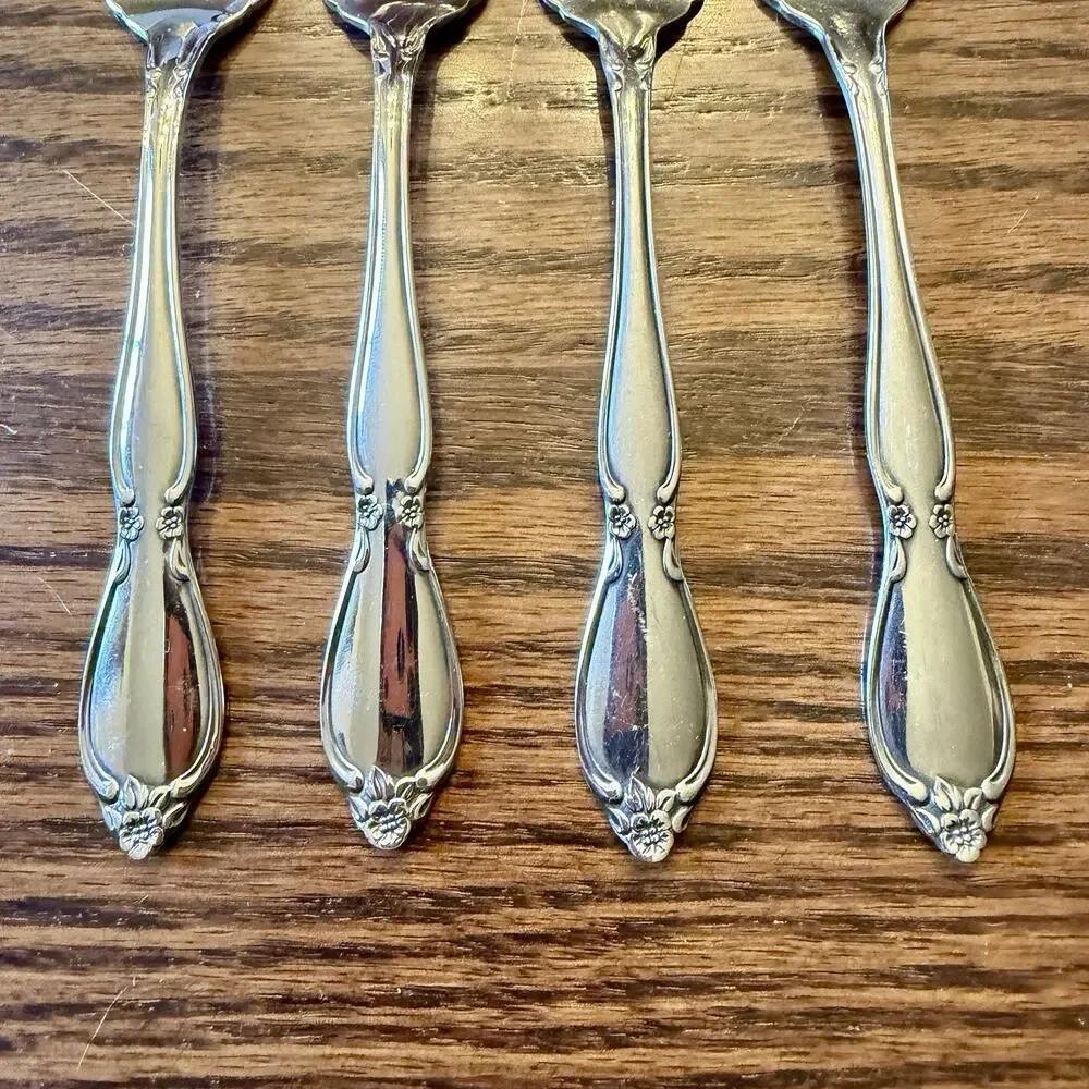Oneida Community CHATELAINE Stainless Set‎ Of 4 Salad Forks Betty Crocker Glossy
